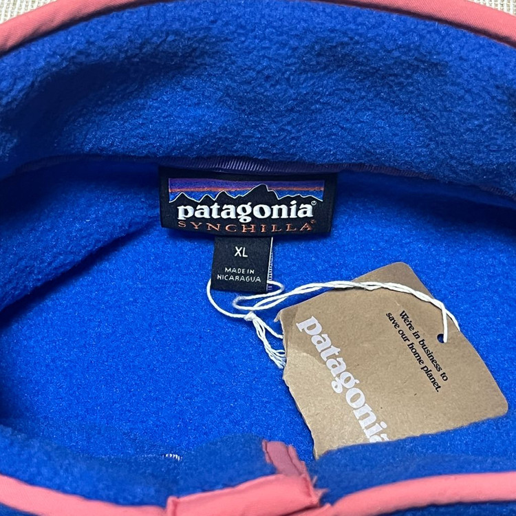 파타고니아 신칠라 투톤 컬러 스냅티 XL--4