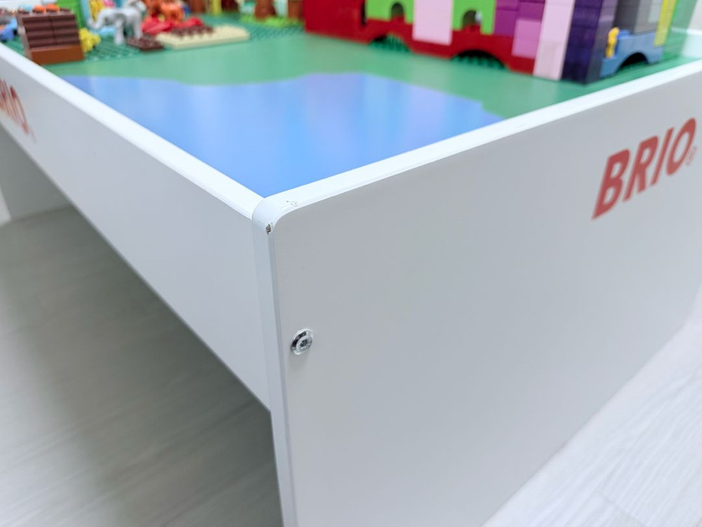 [상태좋음] 브리오 플레이 테이블 + 화물기차 디럭스셋트 33097 (+충전기차 덤)--4