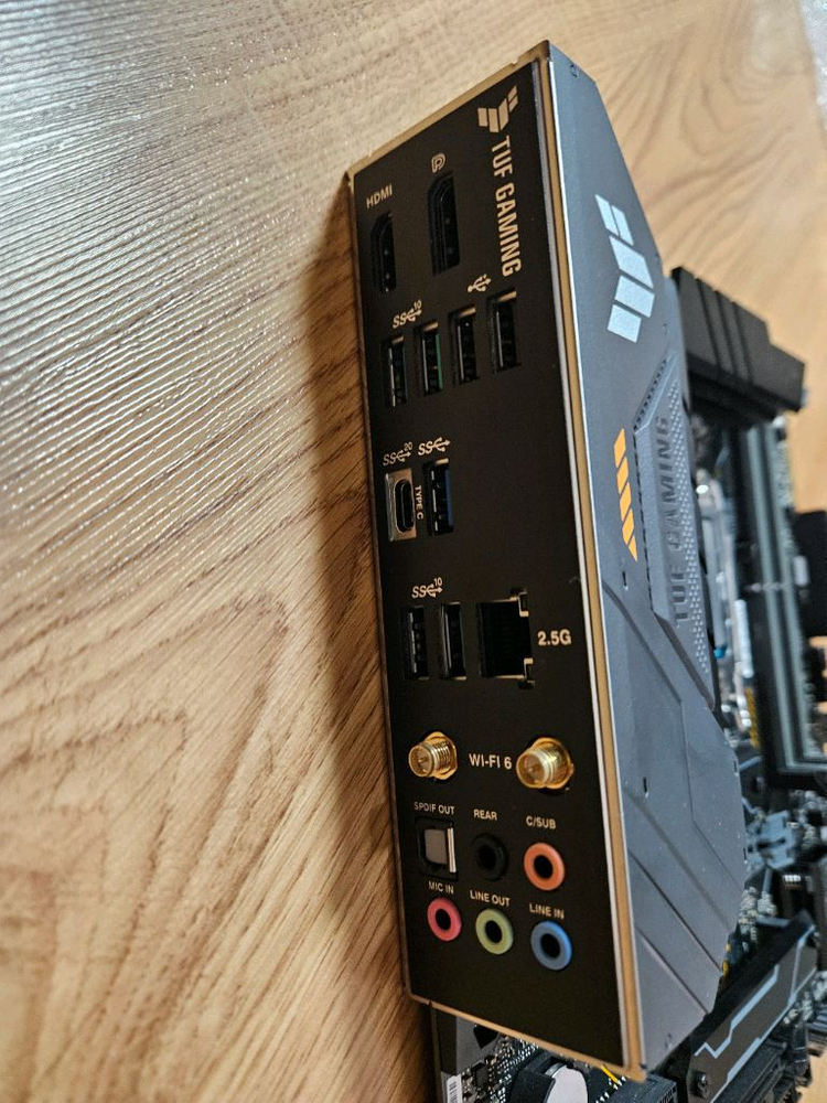 ASUS B660M TUF GAMING D5--1