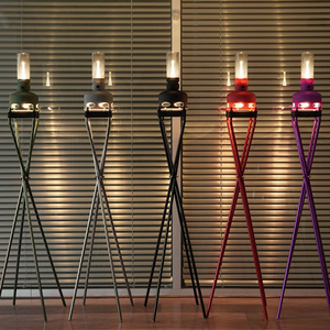 토템 랜턴거치대