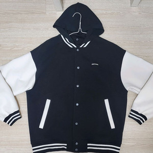 에꼴리에 야구점퍼17(175)