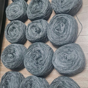 뜨개실. 1660그람.새제품