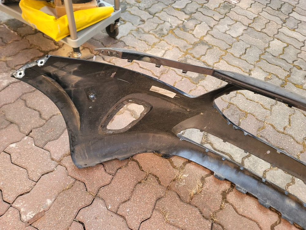 벤츠 A클래스 W177 (4세대, 2018년~현재 모델)의 앞 범퍼 커버 (프론트 범퍼 A160, A180, A20--4