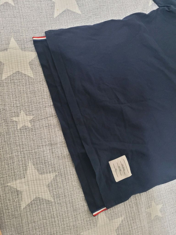 톰브라운 네이비 삼선 반팔 티셔츠--5