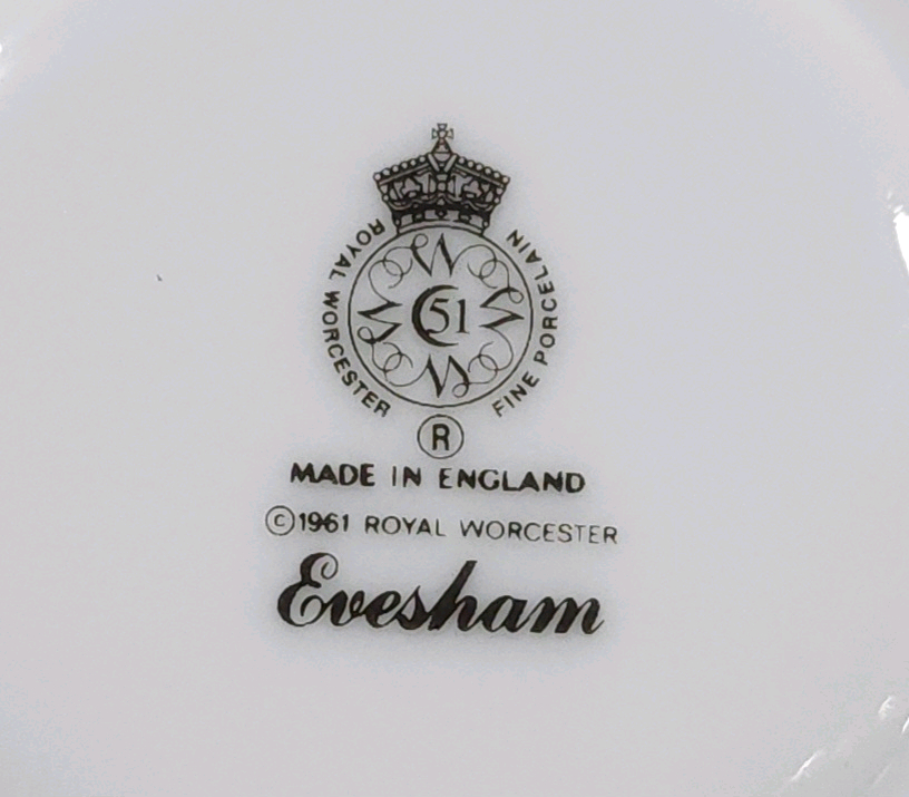 영국 로얄워스터 이브샴 커피잔.--4