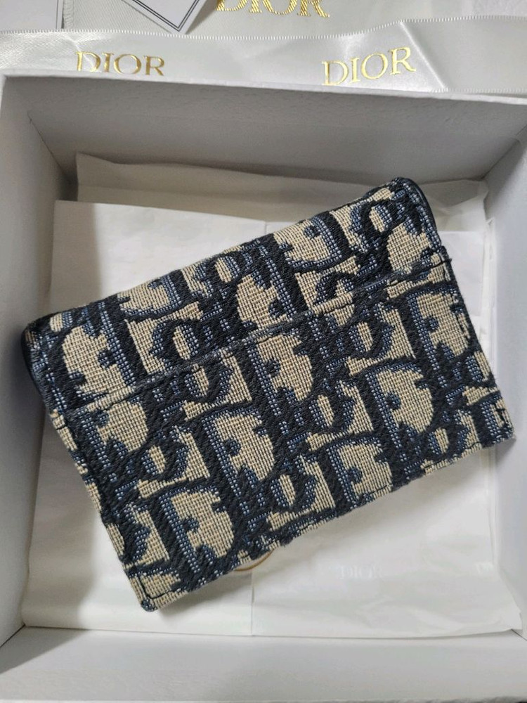 디올 오블리크 새들플랩 카드지갑--2