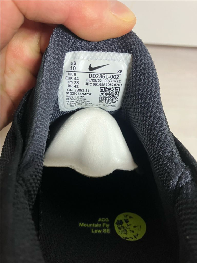 나이키 마운틴플라이 로우 280 판매합니다.--6