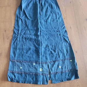 허리 26~27) SAINT ROSE 자수청롱스커트