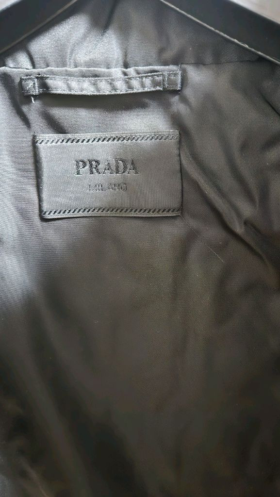 프라다 남성패딩--2