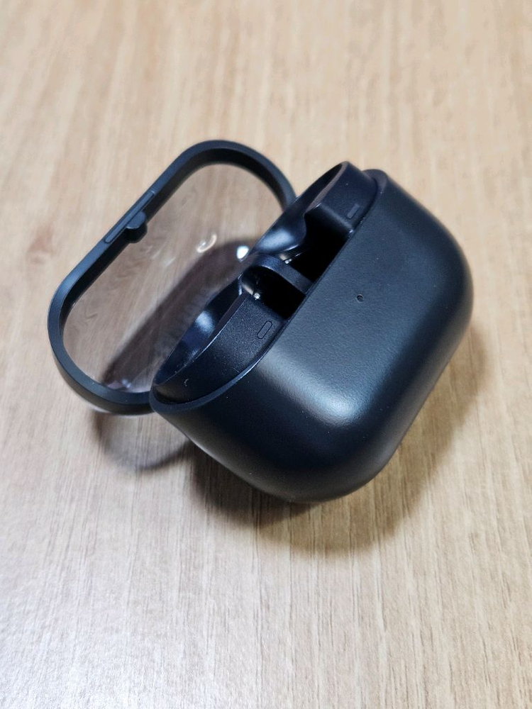 갤럭시 버즈3FE 블랙 충전본체--2