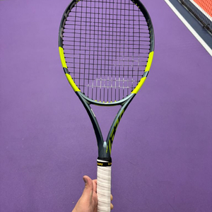 바볼랏퓨어에어로2026 100/300 2그립