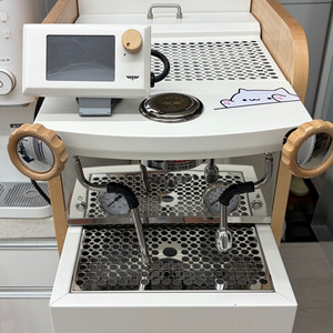 엘로치오 자르R 화이트 l 페사도 포터필터 포함