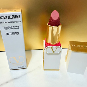 발렌티노 로쏘 립스틱 111A 언드레스드 벨벳