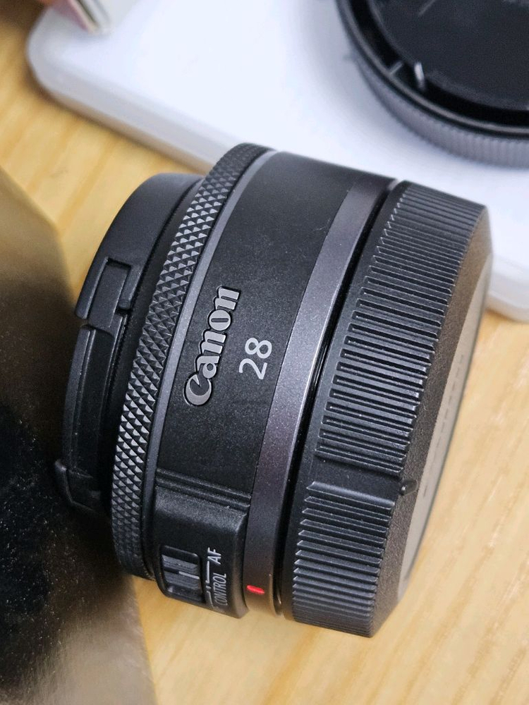 캐논 rf 28mm f2.8--2