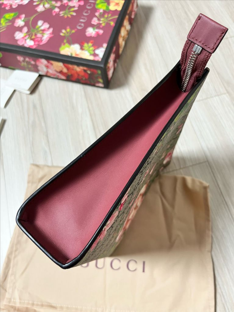 구찌 GG 수프림 블룸 클러치--4