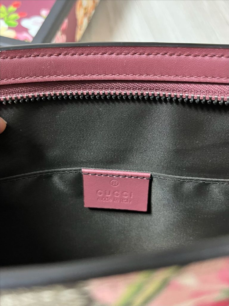 구찌 GG 수프림 블룸 클러치--8