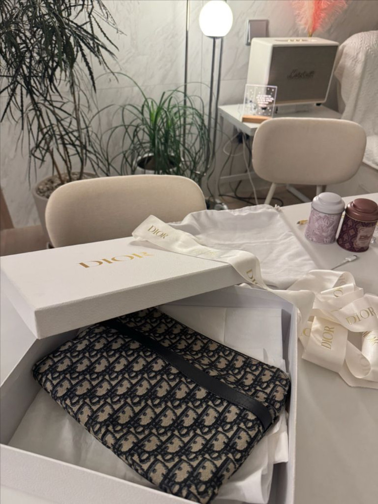 디올 오블리크 트래블 키트 클러치--1