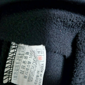 카라 기모 티셔츠