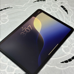 아이패드 에어 5세대64gb+키보드케이스+일반케이스+정품충전기