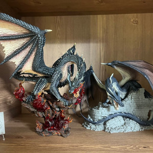 S6 밀라보레아스 몬스터헌터 레진 피규어 이미지