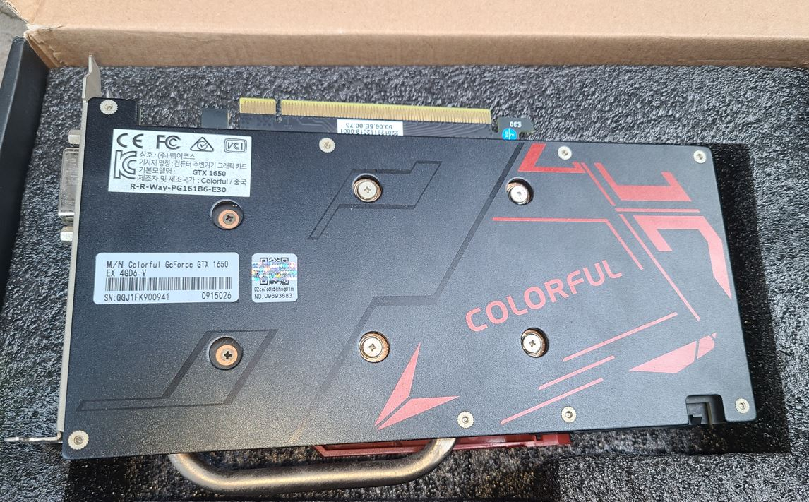 COLORFUL 지포스 GTX 1650 토마호크 D6 4GB--2