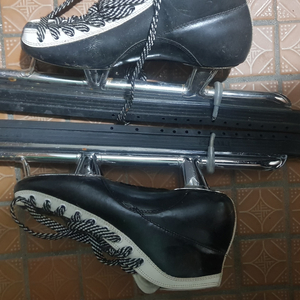 세이버 스케이트 1호 스피드스케이트 230mm 230밀리 어린이용 저렴히 팝니다