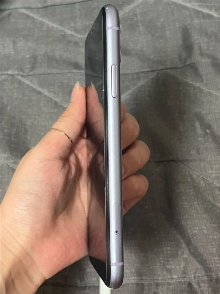 아이폰11 64GB A급 이미지