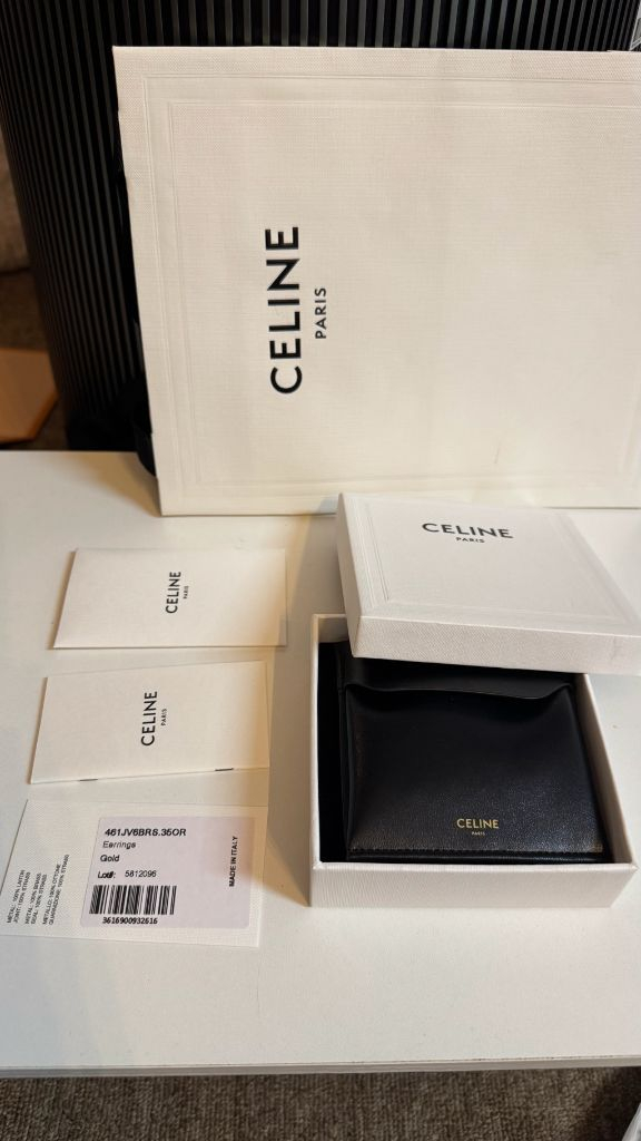 셀린느 이어링 케이스--2