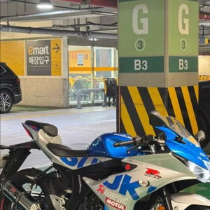 스즈키 gsxr125 이미지