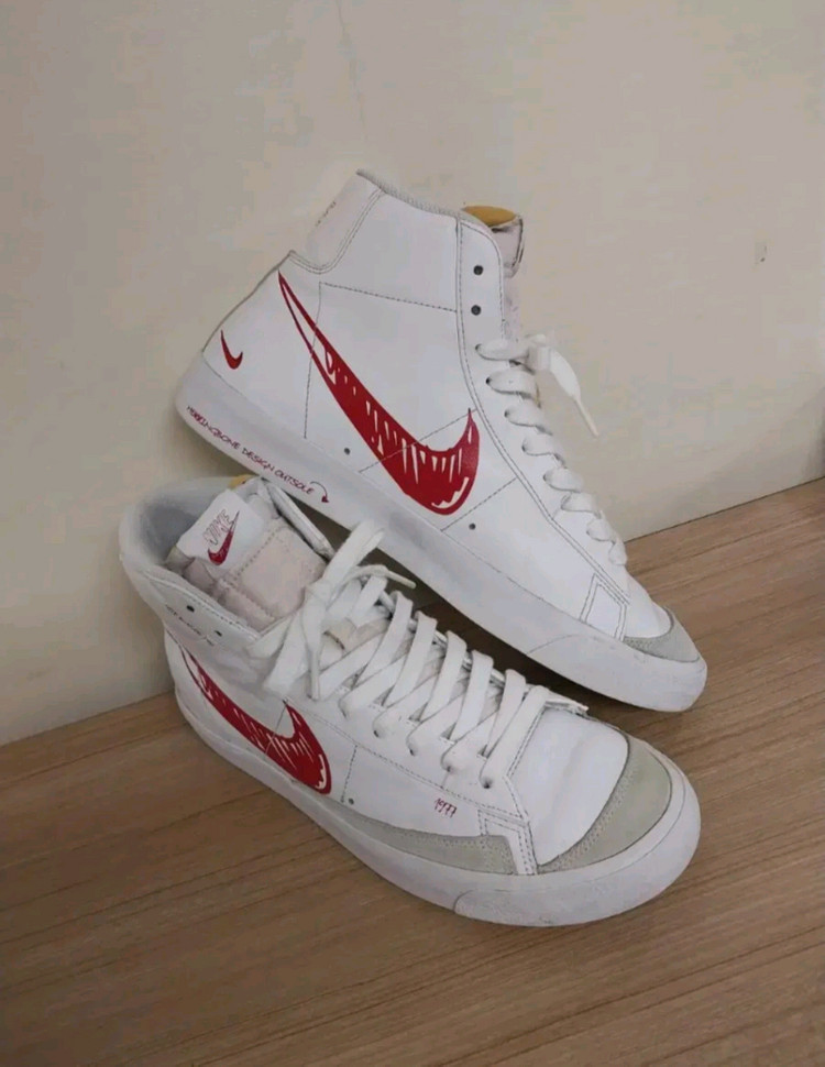남성 나이키 블레이저 미드77 빈티지 스케치 흰빨 운동화 (280) 이미지