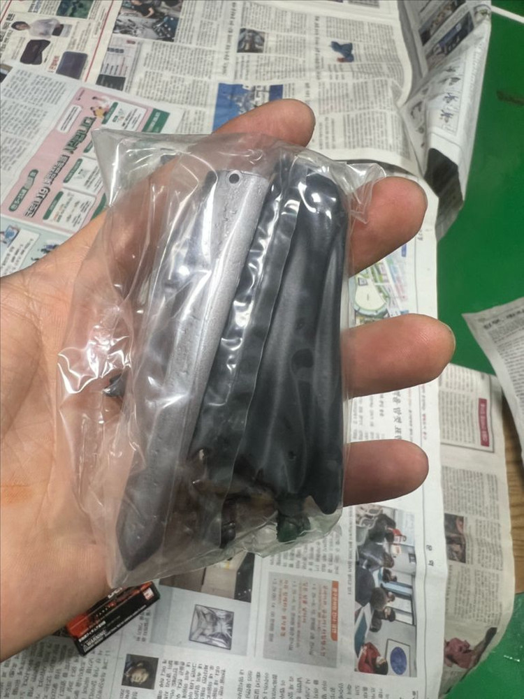 아트오브워 베르세르크 미니피규어 검은검사 가츠 판매--1