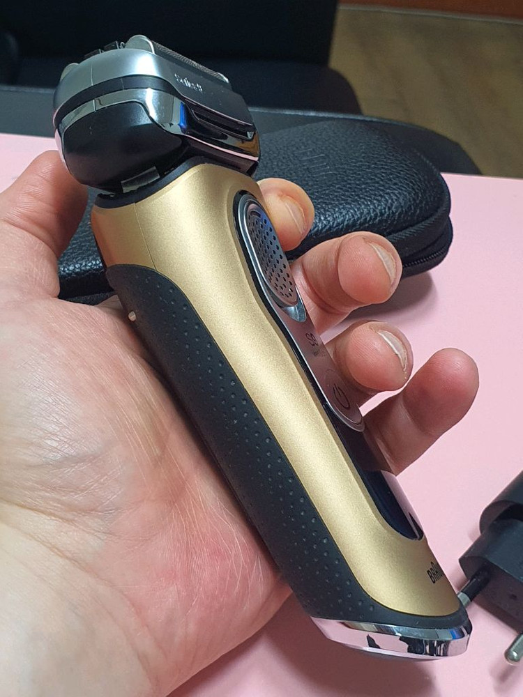 브라운 9399 금장 이미지