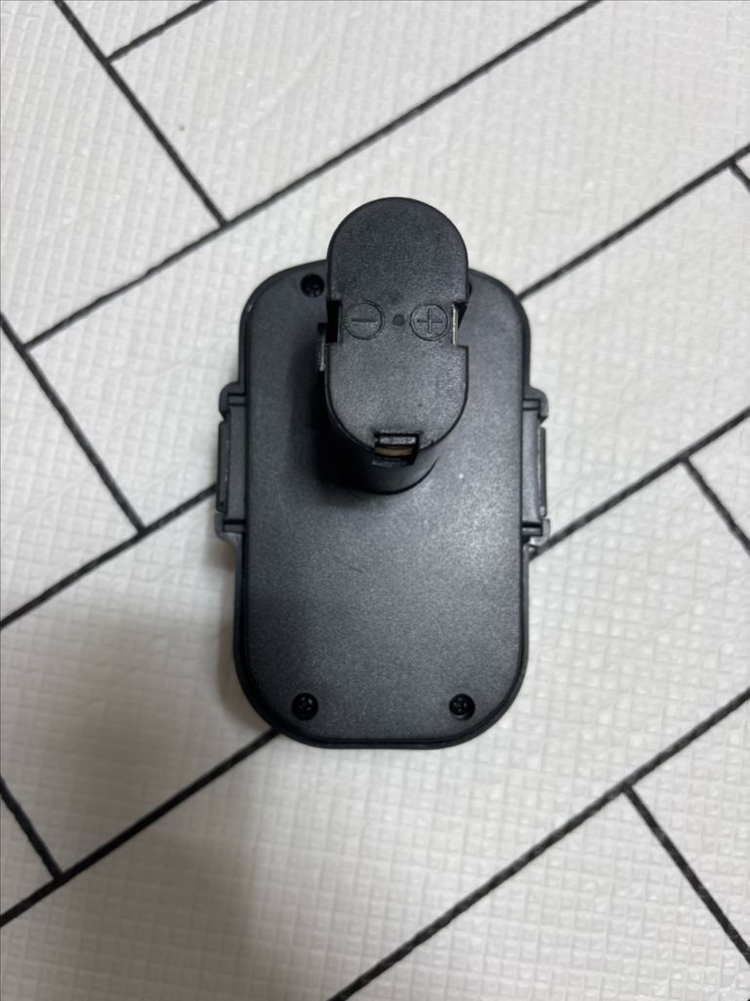 전동드릴배터리 18v--1