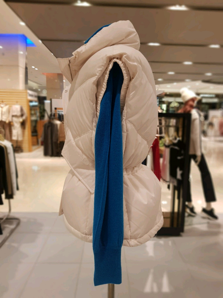 에고이스트 구스 베스트 55사이즈(정가299,000원)택포 5만원--2