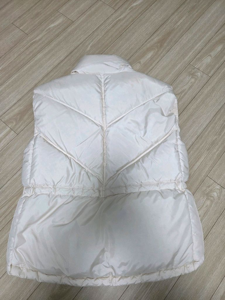 에고이스트 구스 베스트 55사이즈(정가299,000원)택포 5만원--4