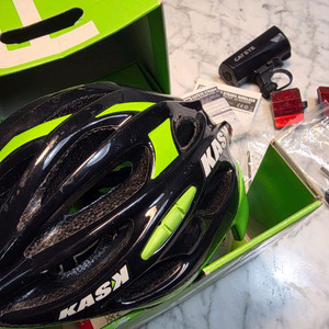 키스크 KASK 헬멧