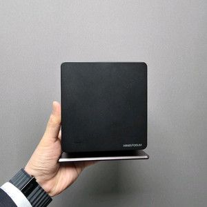 MINISFORUM UM780XTX AMD 7840HS 베어본 PC