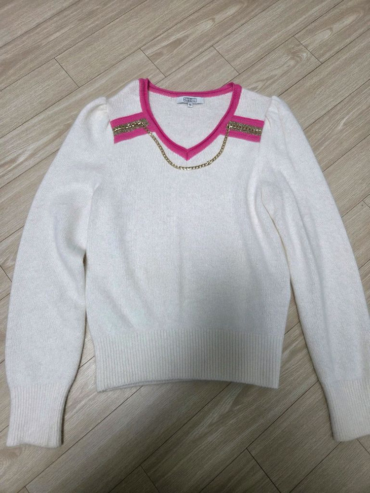 에고이스트 니트 55사이즈(정가258,000원)-택포5만원--1