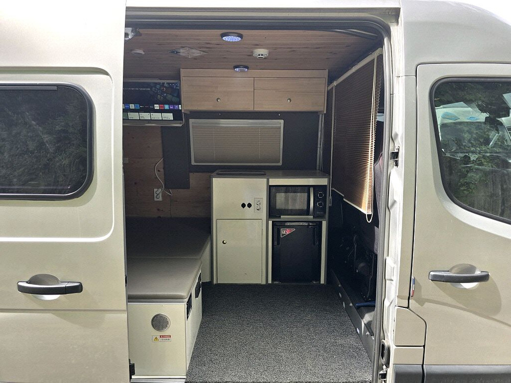 19년 마스터3인승캠핑카(쎄미오토,7만km)-전액할부됨 이미지