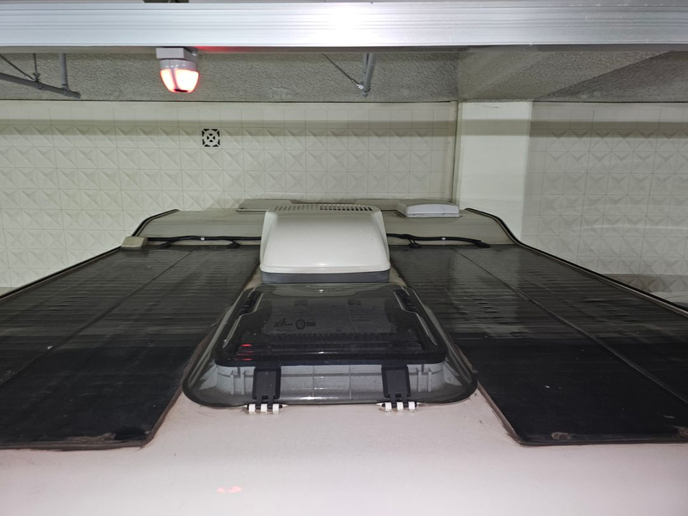 소형카라반 300급 이미지