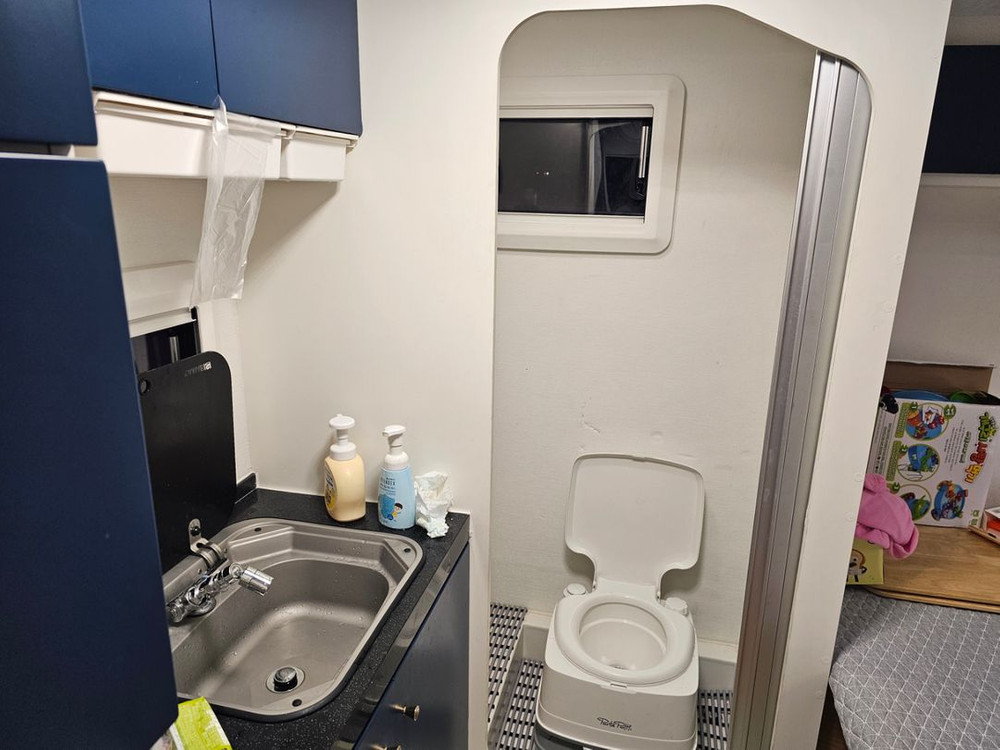 소형카라반 300급 이미지