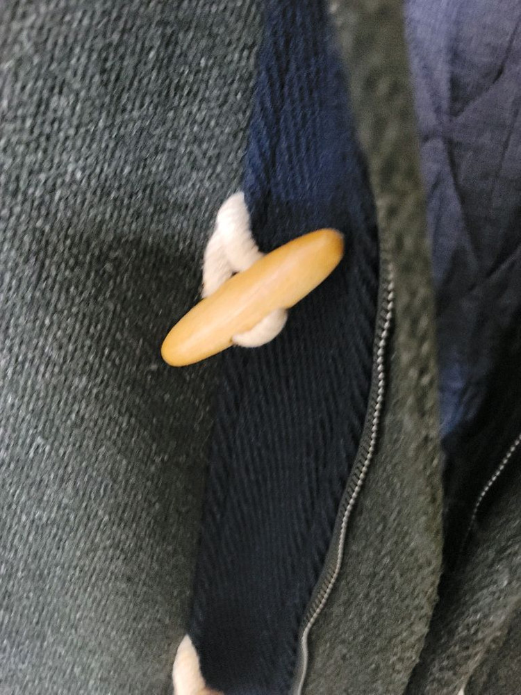 시리즈 울멀티배색 더플자켓 105사이즈 상태굿--2