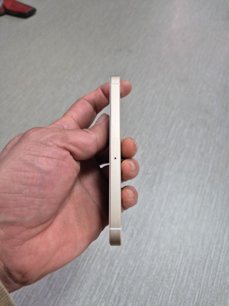 아이폰 SE 1세대 골드 A급 아이폰 5 싸게드려요--4