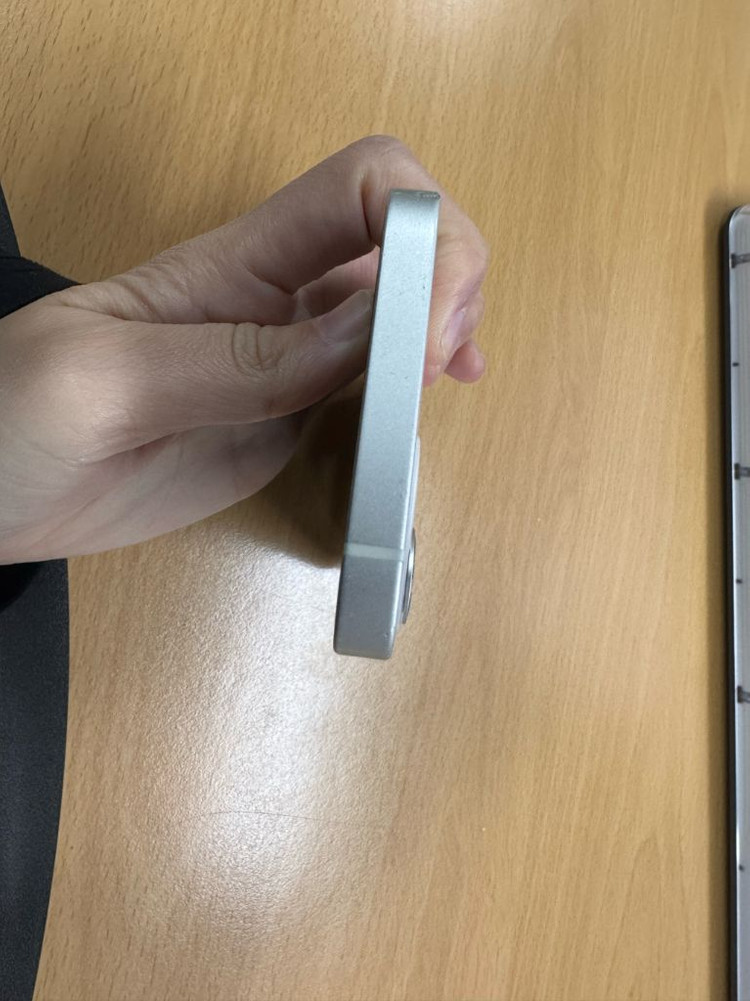 아이폰 12 mini 화이트 64GB 68%--7