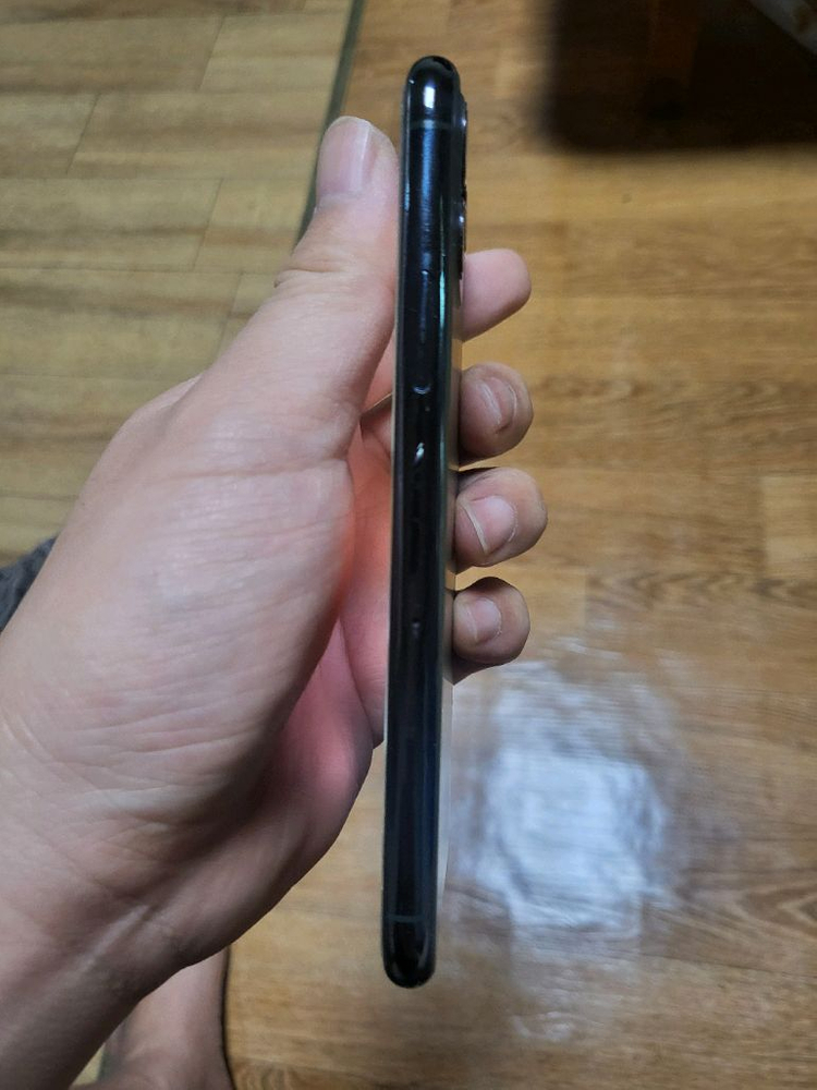 아이폰11프로,64기가--1