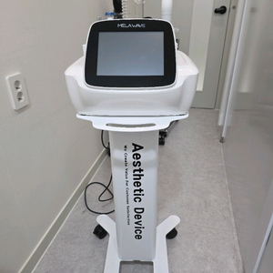 잡티 및 색소 관리와 두피 관리까지 가능한 새상품급 멜라웨이브 판매합니다.