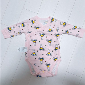 유니클로 미피 바디수트 60호 3~6개월