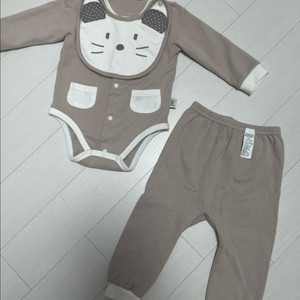 메르베 턱받이+바디수트+하의 0~6개월