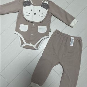 메르베 턱받이+바디수트+하의 0~6개월