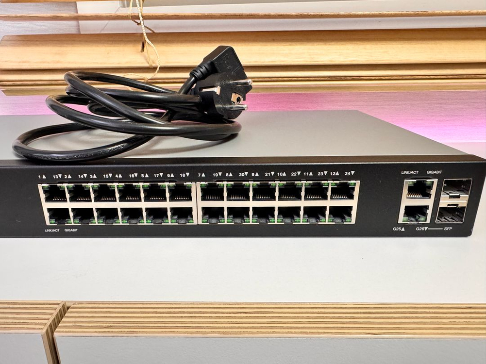cisco sg220-26 스위치허브--2